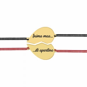 Set bratari argint cuplu inimioare 16 mm si snur negru (M) si rosu (F) (2 bucati incluse) - personalizate cu text - placate cu aur galben de 24 karate